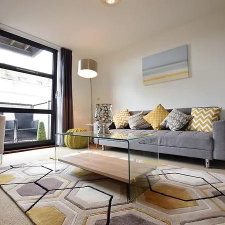 Апартаменты Yourapartment - Brunel's Place *