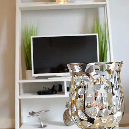 Yourapartment - Brunel's Place *